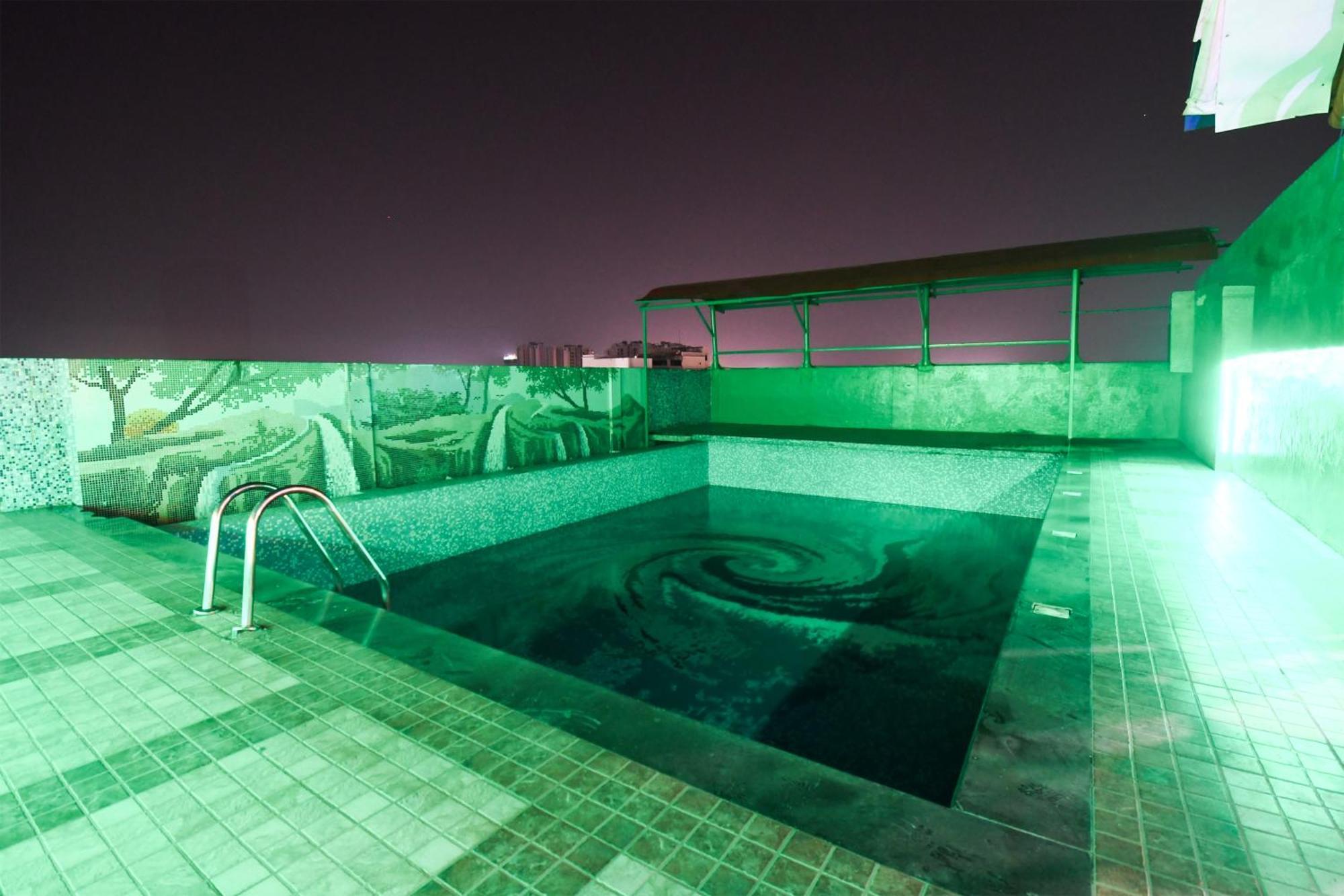 Hotel O Blue Royal Bhuvanesvar Kültér fotó