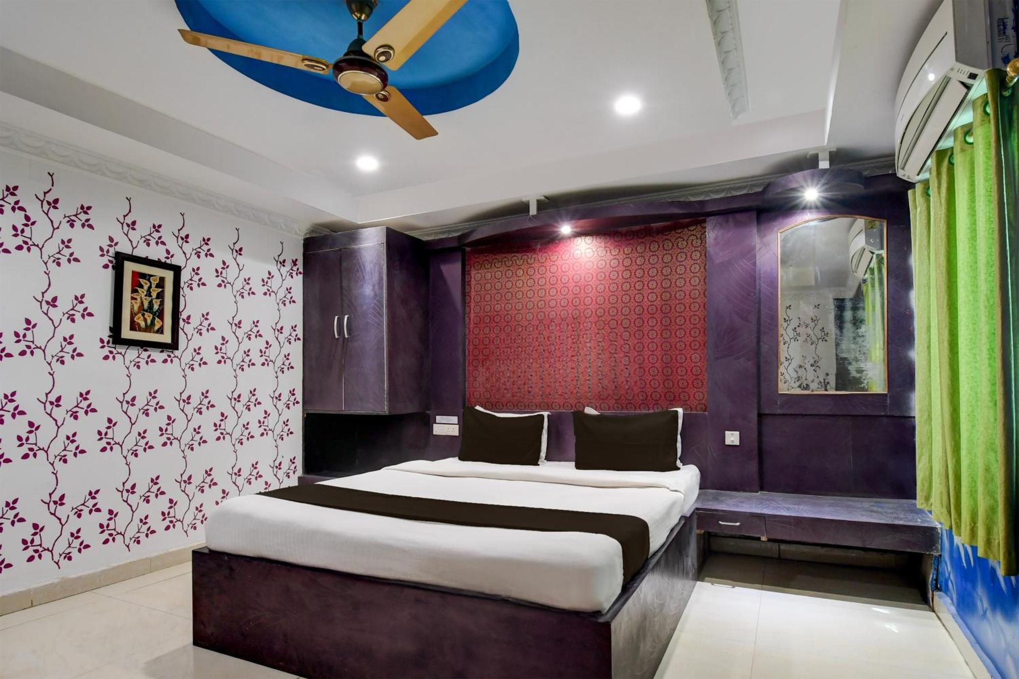 Hotel O Blue Royal Bhuvanesvar Kültér fotó