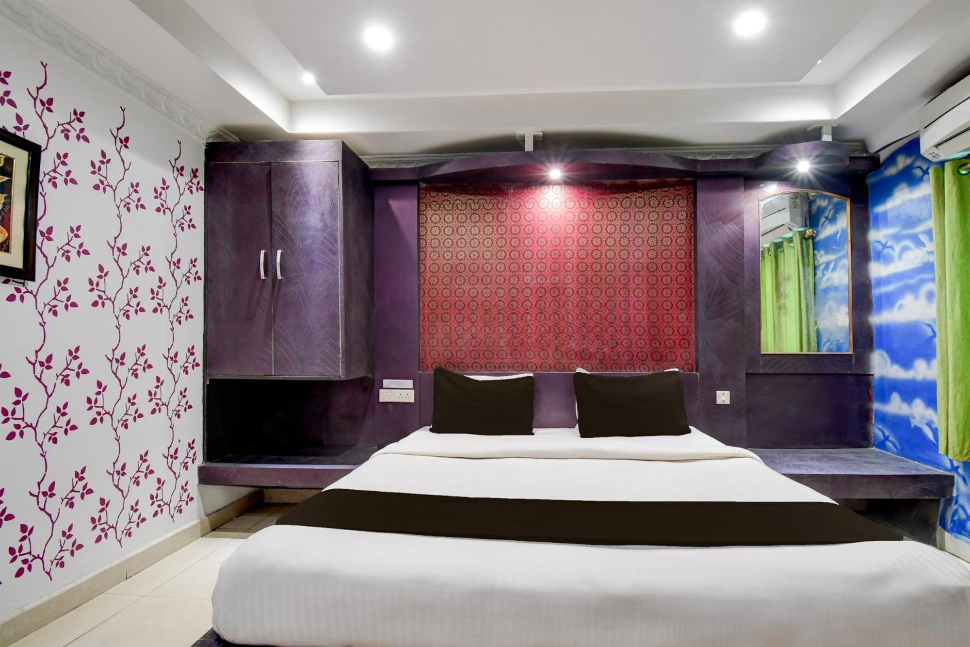 Hotel O Blue Royal Bhuvanesvar Kültér fotó