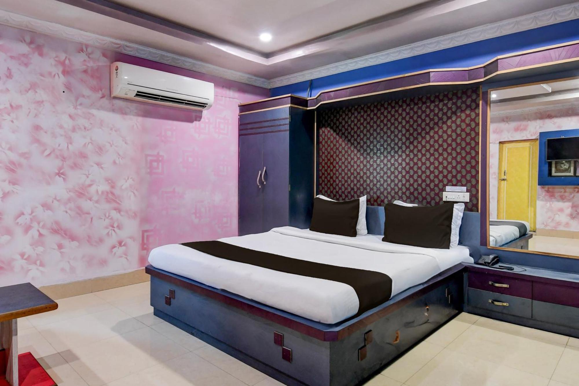 Hotel O Blue Royal Bhuvanesvar Kültér fotó