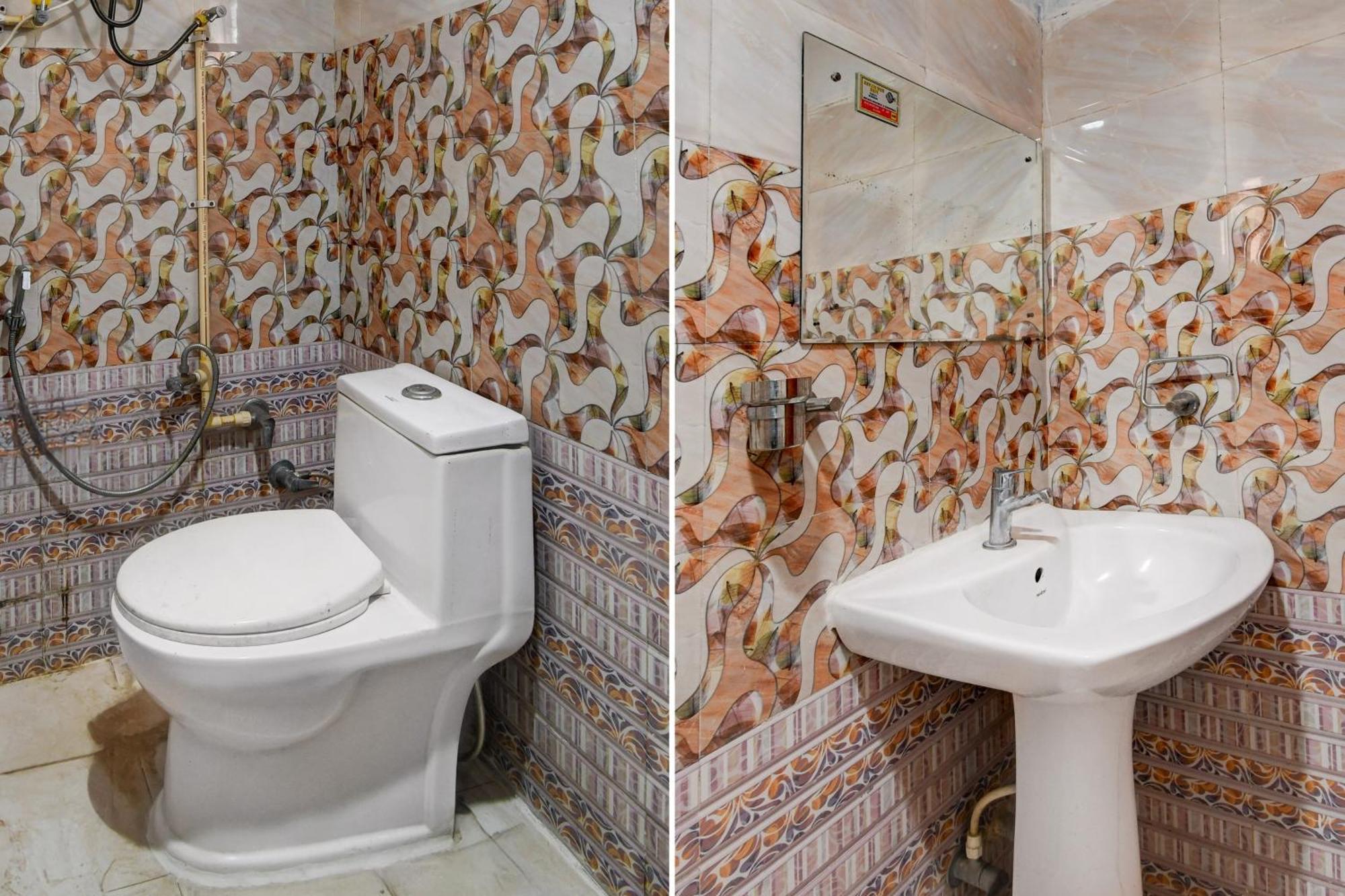 Hotel O Blue Royal Bhuvanesvar Kültér fotó